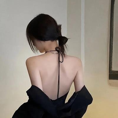 沉默的共谋者